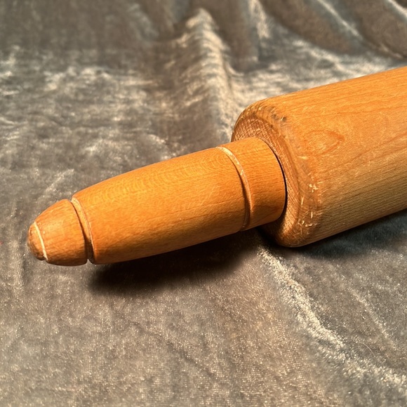 Wooden Rolling Pin - Picture 2 of 4